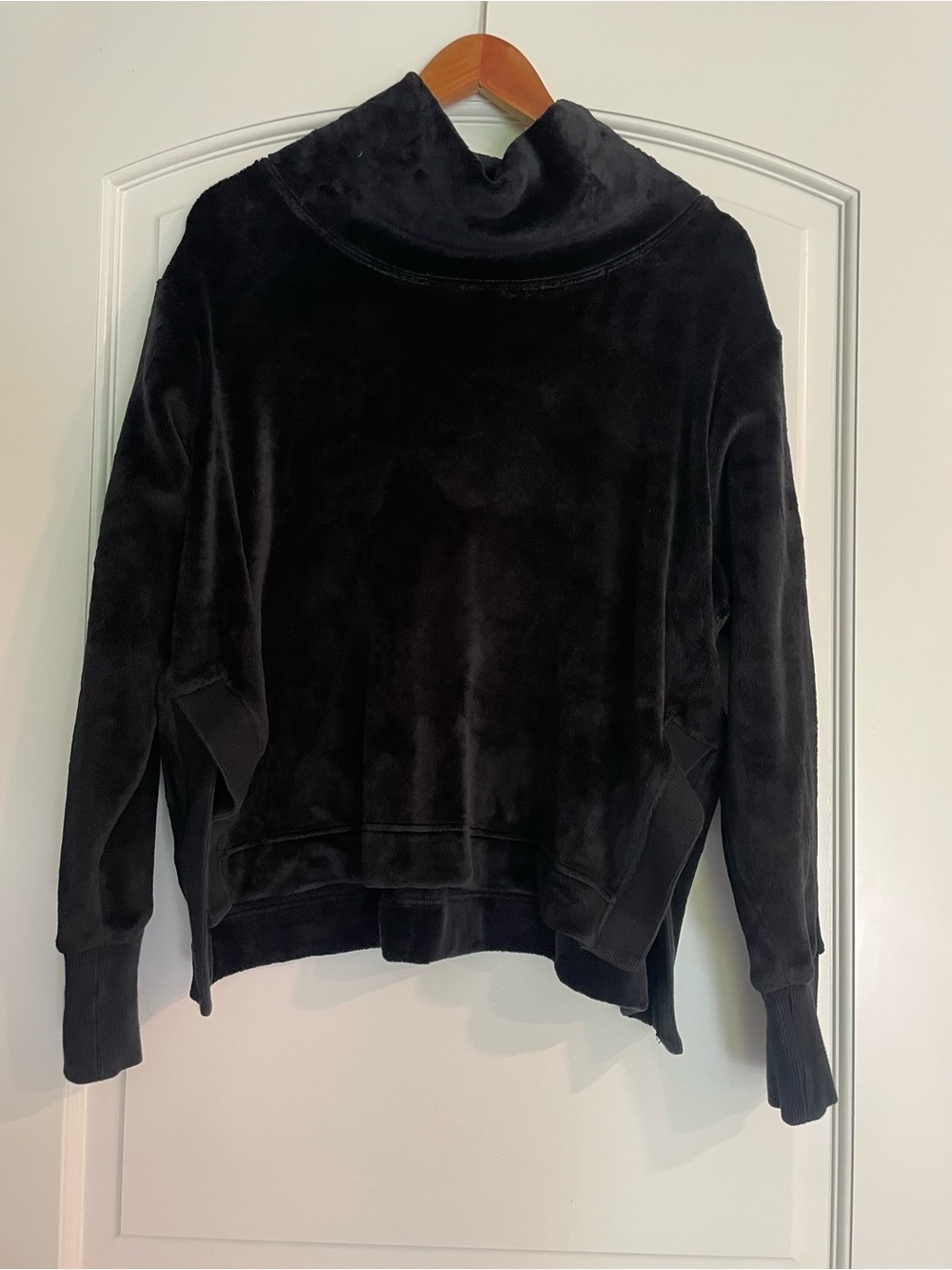 Athleta Double Cozy Karma Funnel Neck Black Sweater Size Large